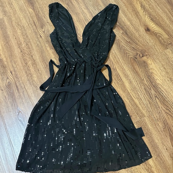 Express Dresses & Skirts - Express Sequin Mini Dress